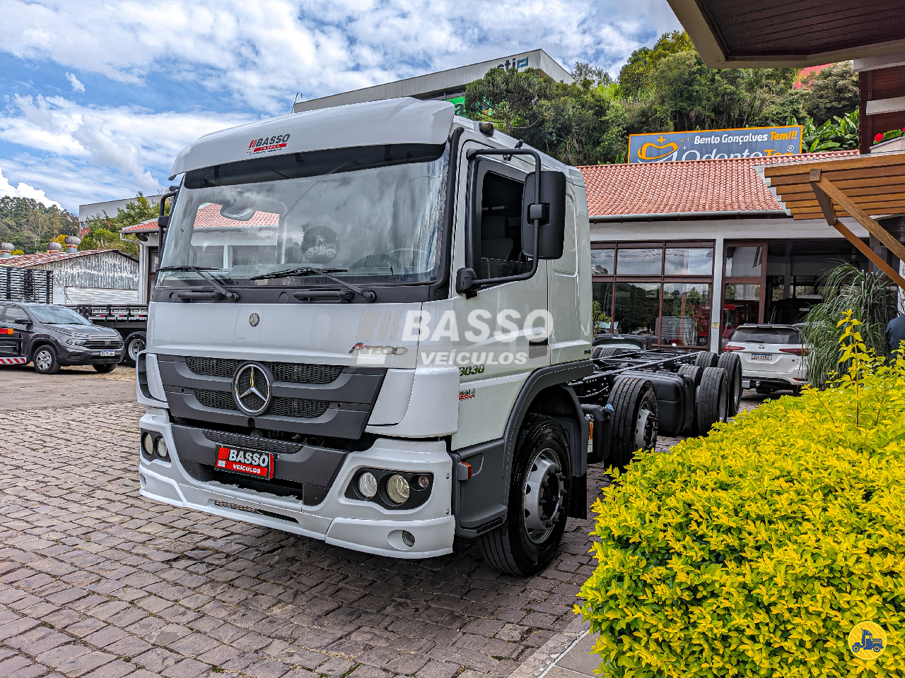 MB 3030 de Basso Veículos